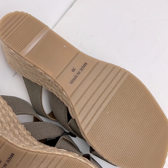 NWOT Andre Assous Rachel Espadrille Wedge Slip On Size 39 EU Taupe with Raffia - Picture 12 of 13